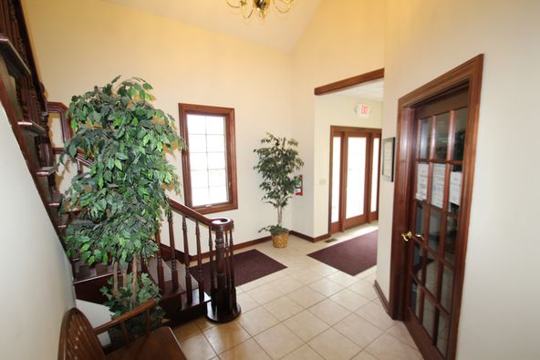161 Northwest Ave, Tallmadge, OH 44278